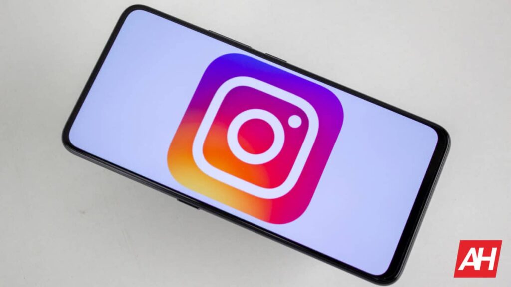 Now, Anyone Can Tag Products In Instagram Posts缩略图