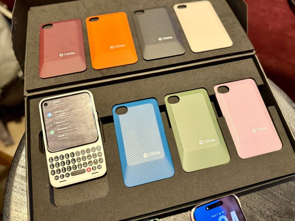 Hands on with a prototype of Clicks’ Communicator, a new BlackBerry-like smartphone Hands on with a prototype of Clicks’ Communicator, a new BlackBerry-like smartphone