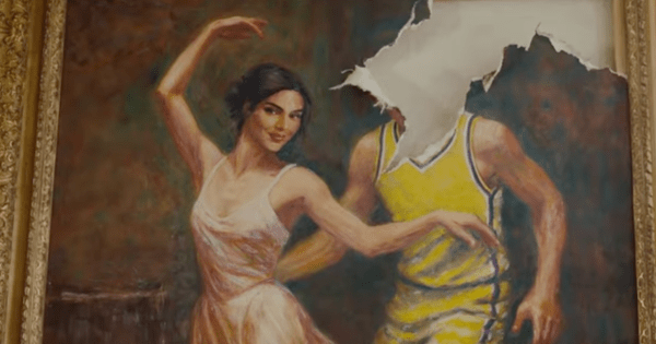 Kendall Jenner Brings ‘Kardashian Kurse’ to Super Bowl in Fanatics Sportsbook Ad Kendall Jenner Brings ‘Kardashian Kurse’ to Super Bowl in Fanatics Sportsbook Ad