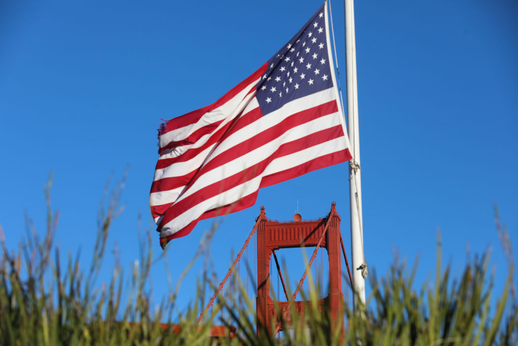 US reportedly considering sweeping new chip export controls An American flag near the Golden Gate Bridge in San Francisco, California.