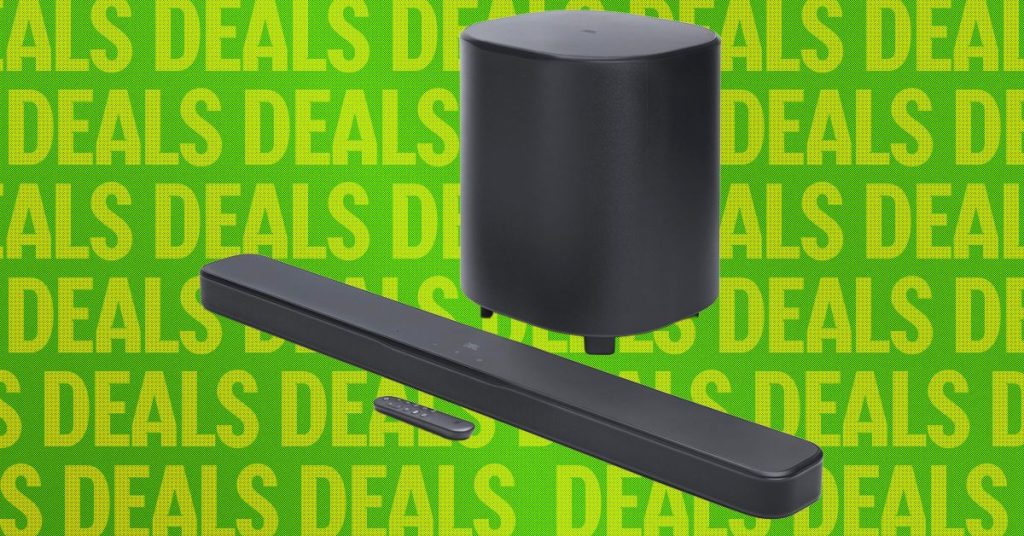 Save $100 on Our Favorite Soundbar and Subwoofer Combo