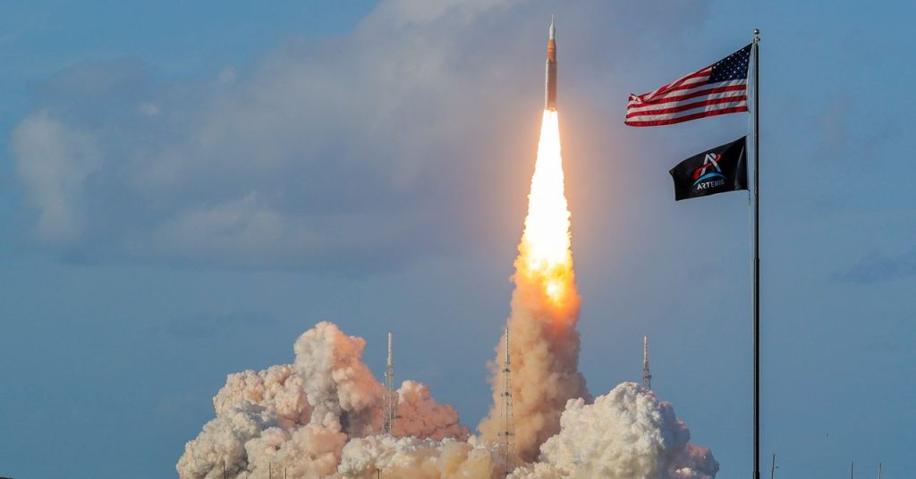 The Trajectory of the Artemis II Moon Mission Is a Feat of Engineering The Trajectory of the Artemis II Moon Mission Is a Feat of Engineering