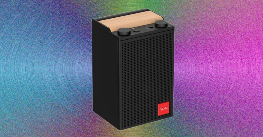 Fender ELIE 6 Bluetooth Speaker Review: Big Sound, App on the Way Fender ELIE 6 Bluetooth Speaker Review: Big Sound, App on the Way