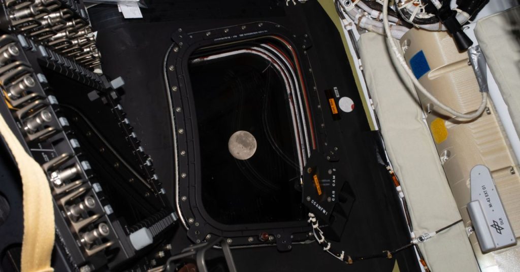 Artemis II Returns From Historic Flight Around the Moon Artemis II Returns From Historic Flight Around the Moon