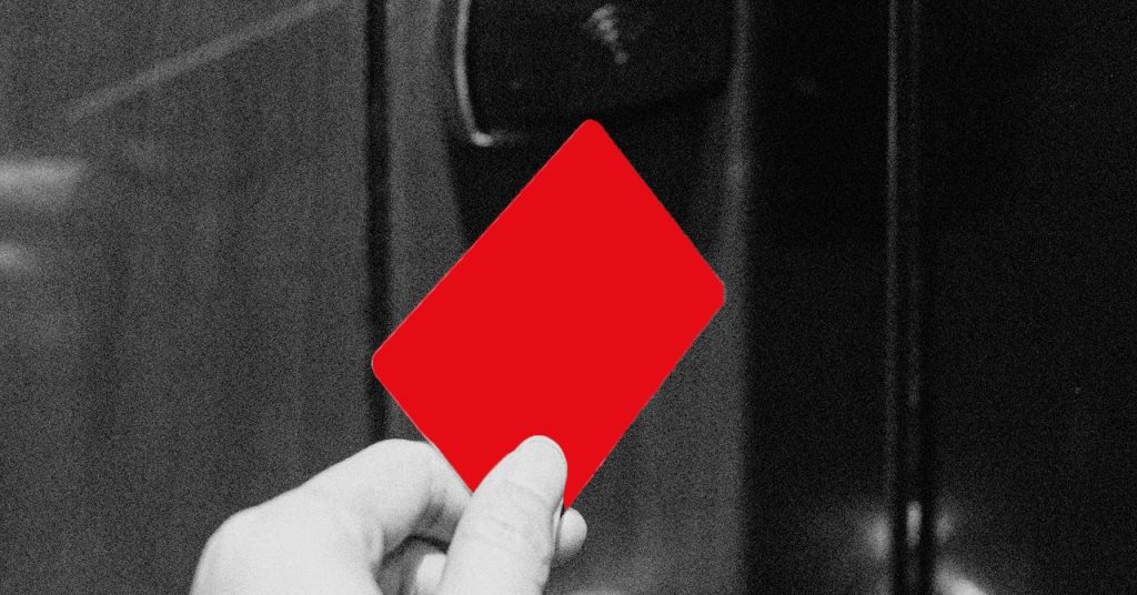 ‘Reservation Hijacking’ Scams Target Travelers. Here’s How to Stay Safe ‘Reservation Hijacking’ Scams Target Travelers. Here’s How to Stay Safe