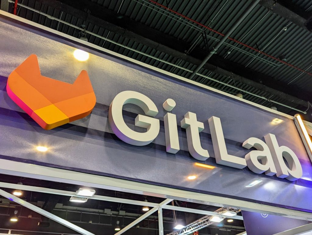 GitLab booth logo