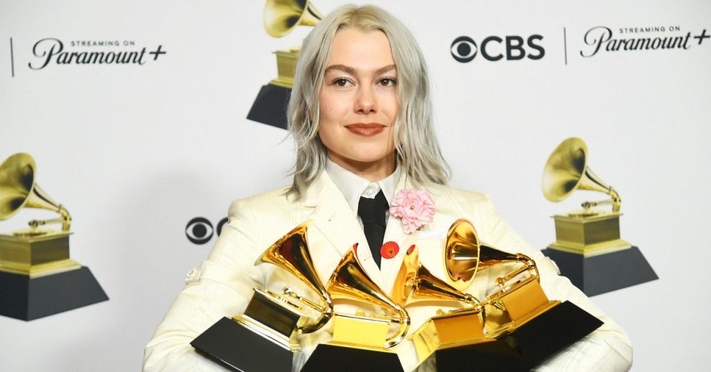 Phoebe Bridgers Ditched the Internet to Hype Up Her New Music. It’s Working Phoebe Bridgers Ditched the Internet to Hype Up Her New Music. It’s Working