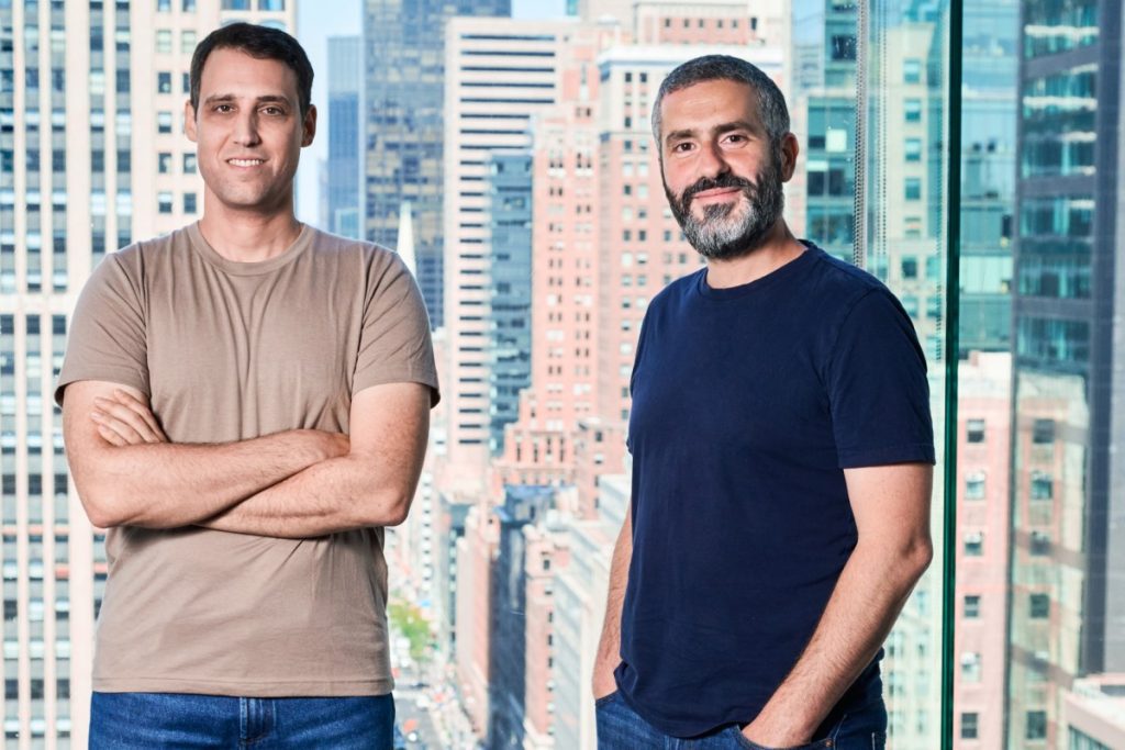 Coralogix co-founders Yoni Farin and Ariel Assaraf