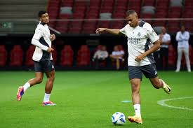 骆建佑在这 骆建佑在这